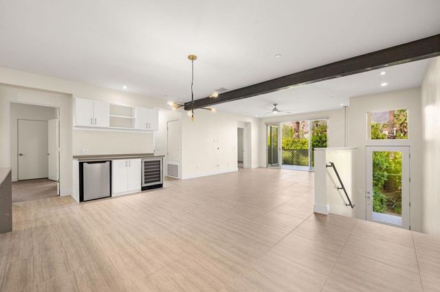 110 The Riv, Palm Springs, CA 92262