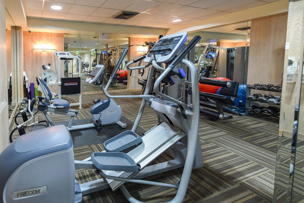 Image 28 of property listing at 2860 S Ocean Boulevard 202, Palm Beach, FL 33480