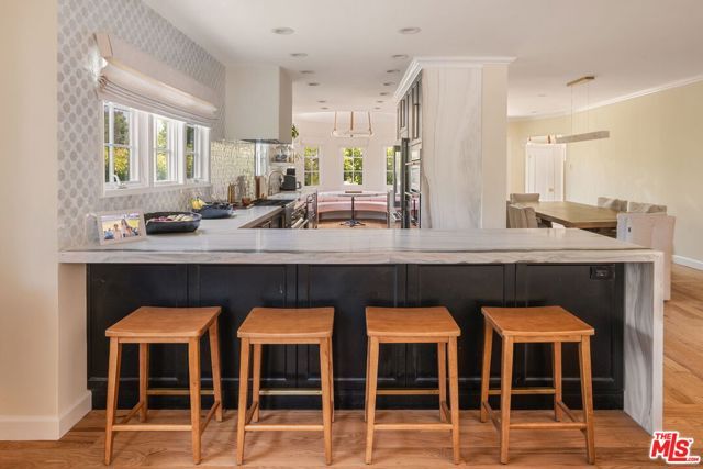 10596 Cushdon Avenue, Los Angeles, CA 90064