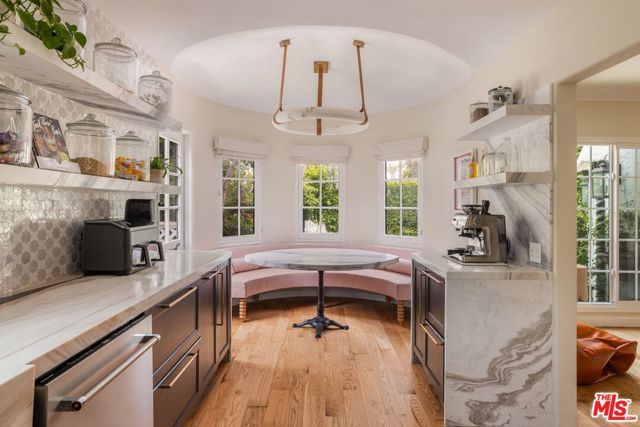 10596 Cushdon Avenue, Los Angeles, CA 90064