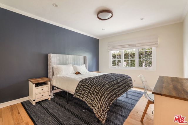 10596 Cushdon Avenue, Los Angeles, CA 90064