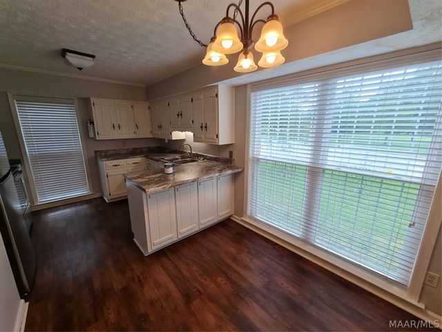 1601 COBBLESTONE Court, Montgomery, AL 36117