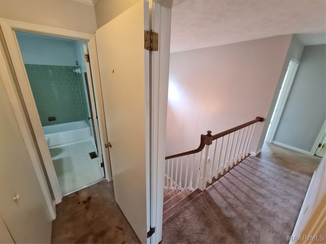 1601 COBBLESTONE Court, Montgomery, AL 36117