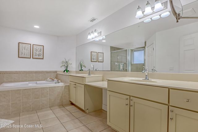 140 Warsteiner Way 204, Melbourne Beach, FL 32951