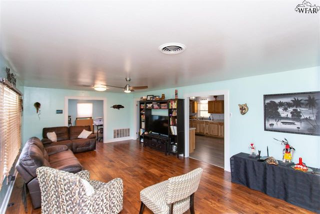 1029 SUNSET LANE, Wichita Falls, TX 76306