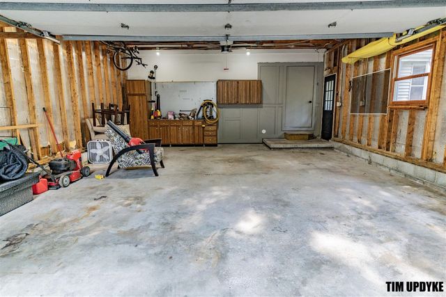 16661 152nd Avenue, Spring Lake, MI 49456