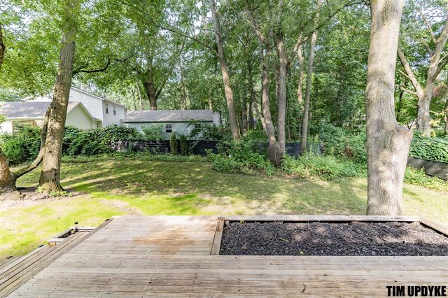 16661 152nd Avenue, Spring Lake, MI 49456