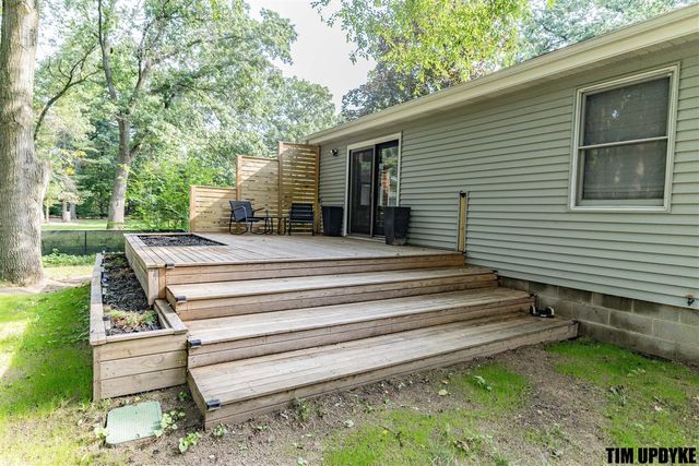 16661 152nd Avenue, Spring Lake, MI 49456