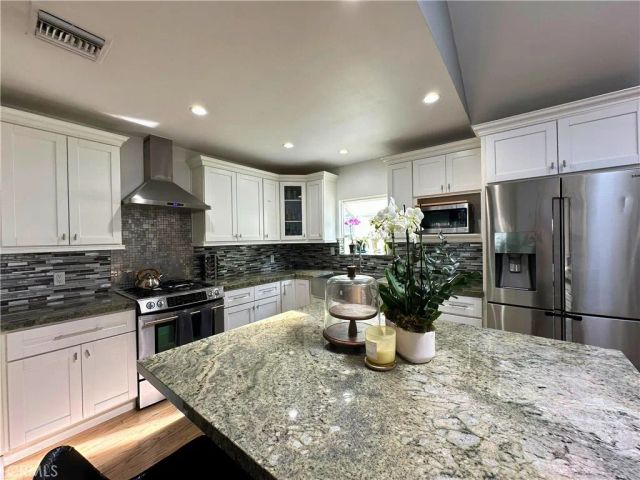 5785 Bertrand Avenue, Encino, CA 91316