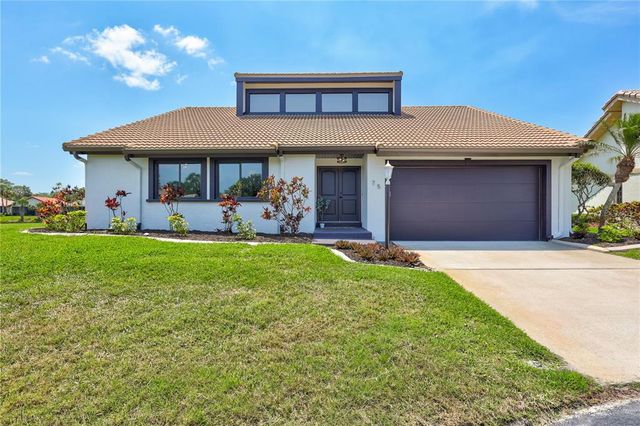 75 INLETS BOULEVARD 75, Nokomis, FL 34275
