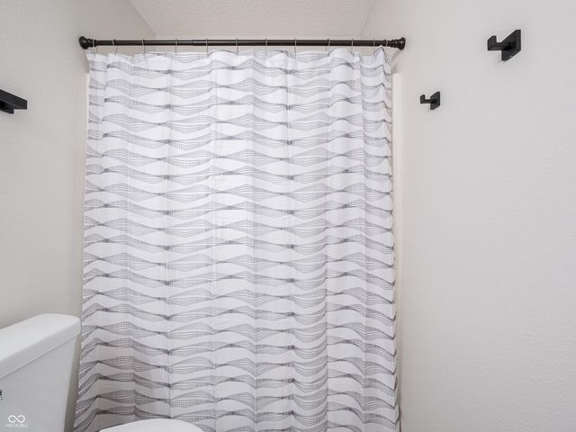 9220 Bridgestone Court, Indianapolis, IN 46231