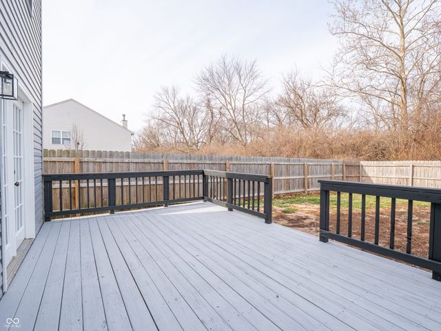 9220 Bridgestone Court, Indianapolis, IN 46231