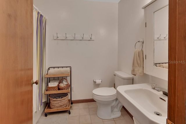 1379 TAYLOR ROAD W, Deland, FL 32720