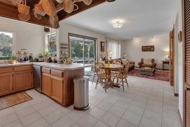 1379 TAYLOR ROAD W, Deland, FL 32720