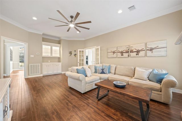 1807 Mountain Aspen Lane, Kingwood, TX 77345