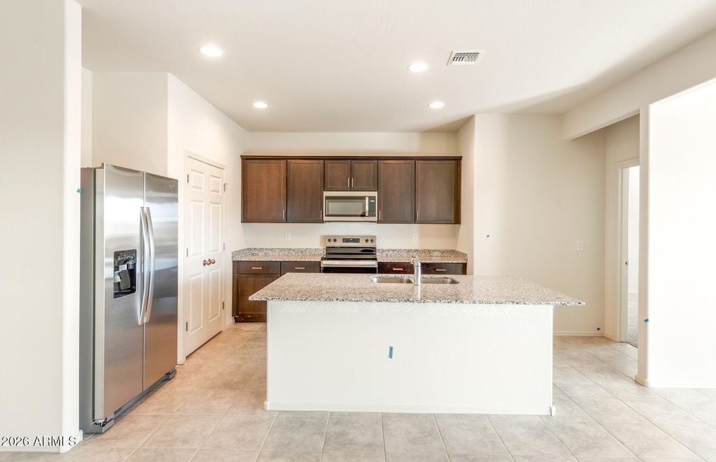 42985 W VINCENT Drive, Maricopa, AZ 85138 — photo 2