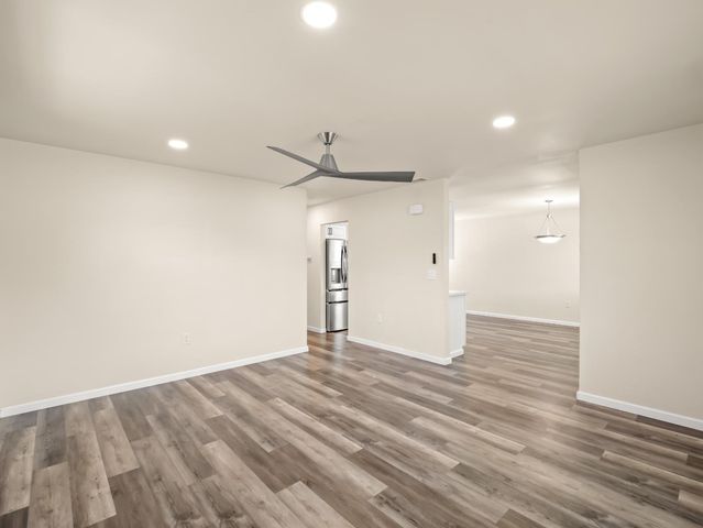 2409 E Holland Avenue, Fresno, CA 93726
