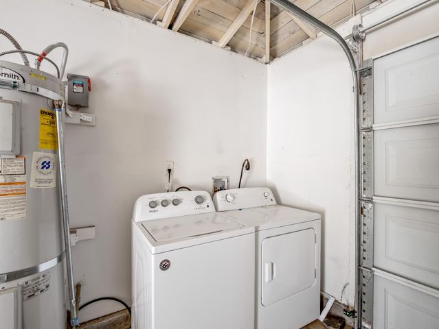 2409 E Holland Avenue, Fresno, CA 93726