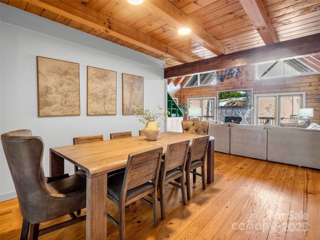 446 Rainbow Circle, Lake Lure, NC 28746