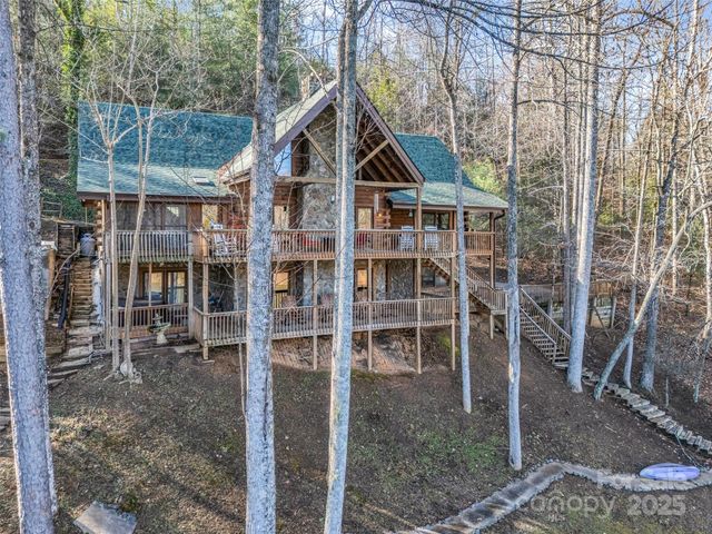 446 Rainbow Circle, Lake Lure, NC 28746
