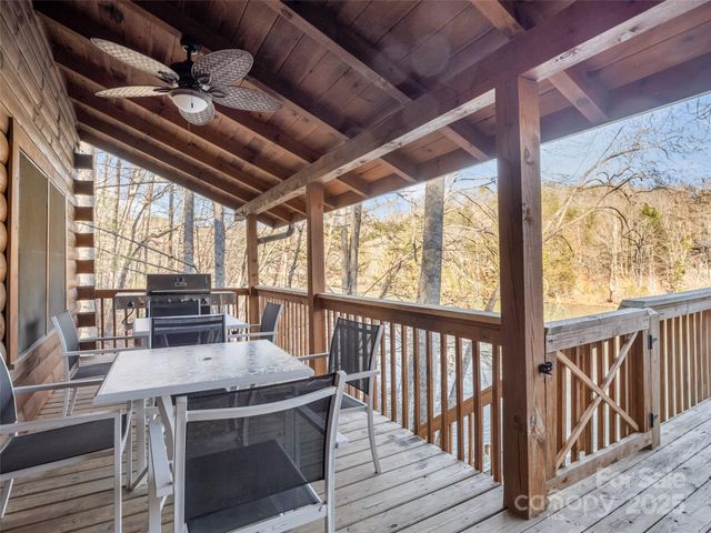 446 Rainbow Circle, Lake Lure, NC 28746