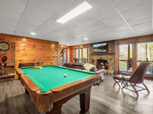 446 Rainbow Circle, Lake Lure, NC 28746