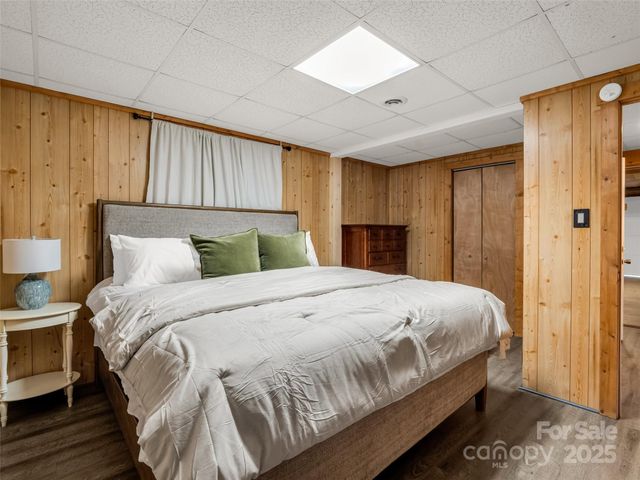 446 Rainbow Circle, Lake Lure, NC 28746