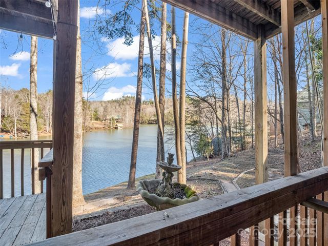 446 Rainbow Circle, Lake Lure, NC 28746