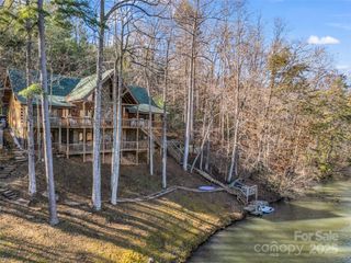 446 Rainbow Circle, Lake Lure, NC 28746