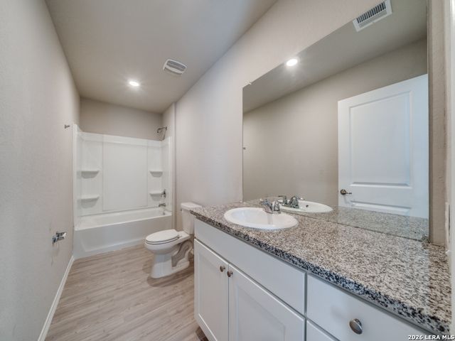 7210 Lavaca, San Antonio, TX 78218