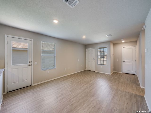 7210 Lavaca, San Antonio, TX 78218