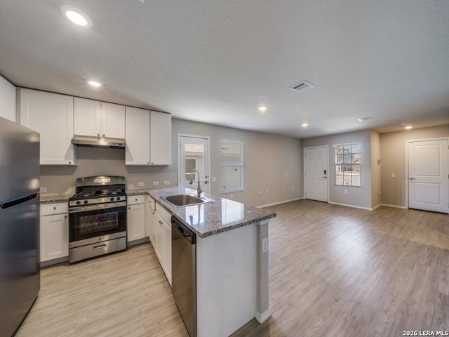 7210 Lavaca, San Antonio, TX 78218