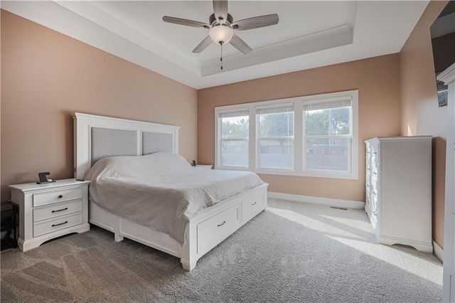 21831 W 177th Terrace, Olathe, KS 66062