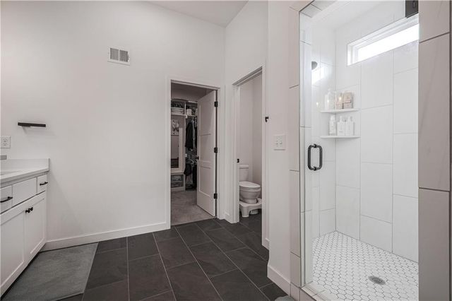 21831 W 177th Terrace, Olathe, KS 66062