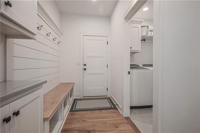 21831 W 177th Terrace, Olathe, KS 66062