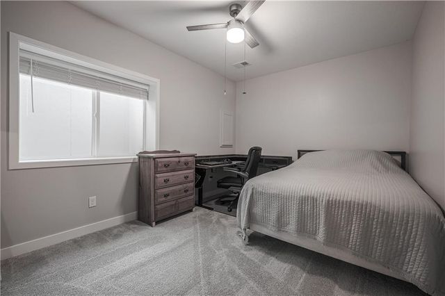 21831 W 177th Terrace, Olathe, KS 66062