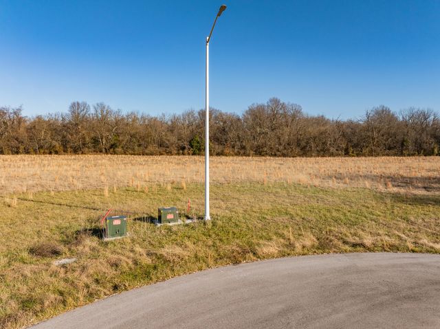 000 West Farm Road 148, Springfield, MO 65802