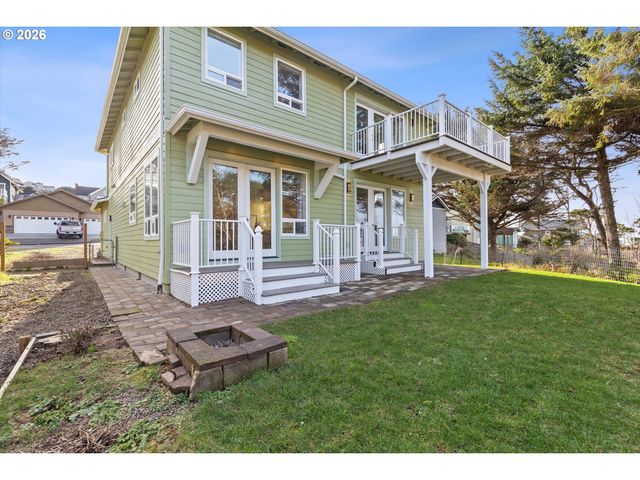 2013 Ne 58TH St, Lincoln City, OR 97367