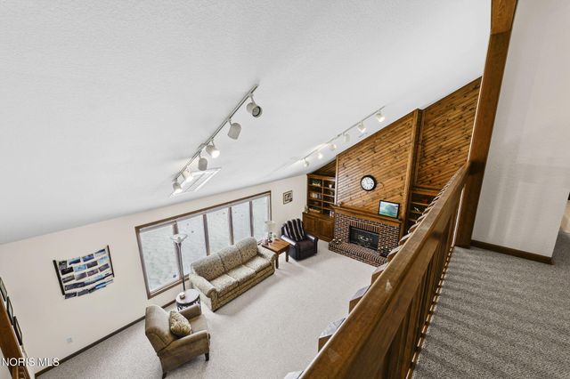 8937 Sycamore Trail, Sylvania, OH 43560
