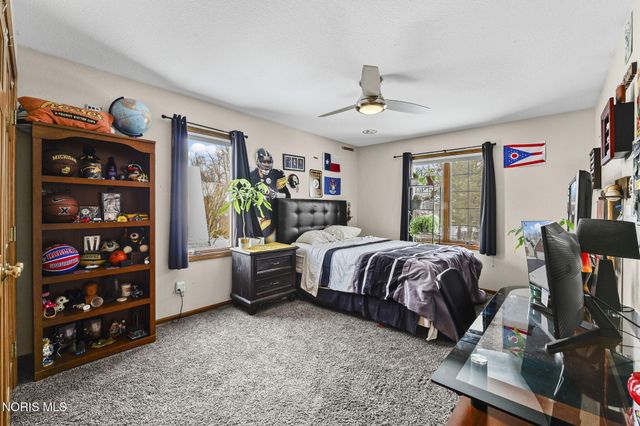 8937 Sycamore Trail, Sylvania, OH 43560