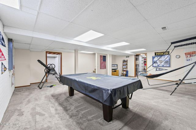 8937 Sycamore Trail, Sylvania, OH 43560