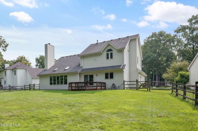 8937 Sycamore Trail, Sylvania, OH 43560