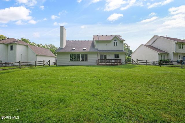 8937 Sycamore Trail, Sylvania, OH 43560