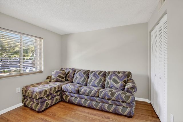 1642 N 15th Terrace, Hollywood, FL 33020