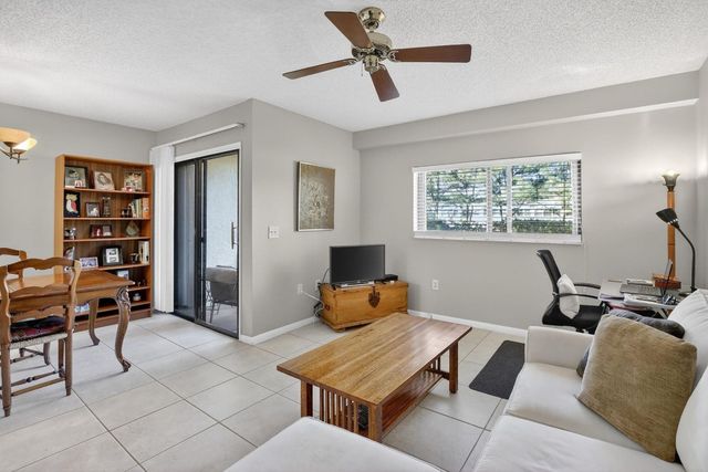 1642 N 15th Terrace, Hollywood, FL 33020