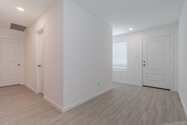 1003 Landon Ridge, San Antonio, TX 78253