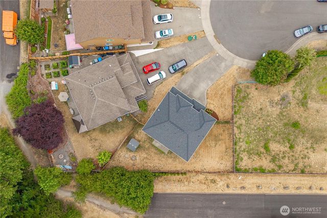11117 132nd Street Ct E, Puyallup, WA 98374