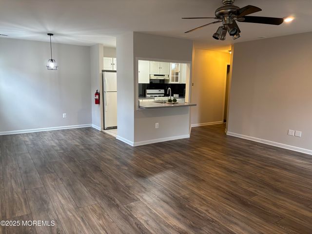 481 Hawthorne Place, Morganville, NJ 07751