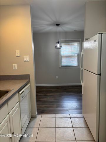 481 Hawthorne Place, Morganville, NJ 07751