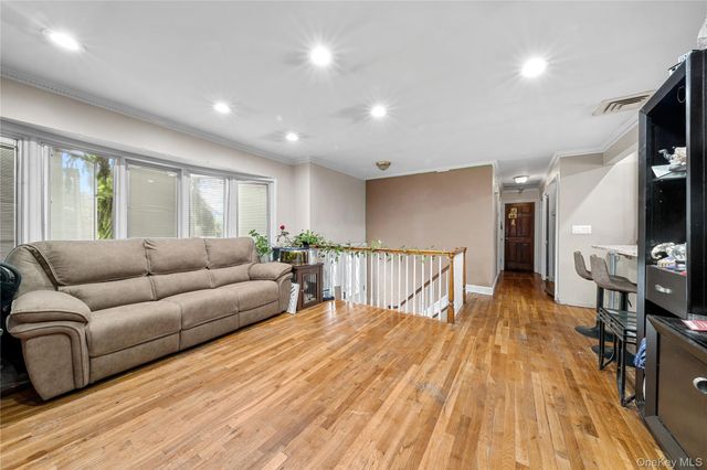 2501 Rose Place, Westbury, NY 11590